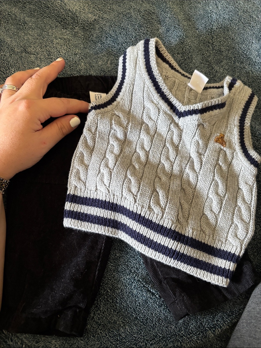 GAP Cable-Knit Vest & Pant Set